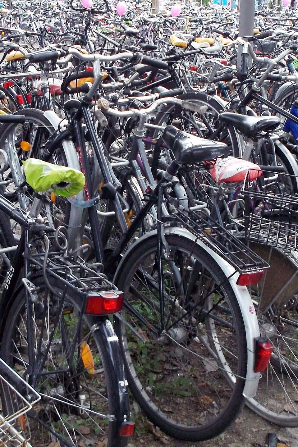 Mit der ADFC-Checkliste Räder bewerten Mit der ADFC-Checkliste Räder bewerten